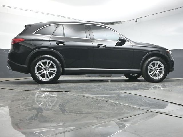 2025 Mercedes-Benz GLC Base - Photo 38
