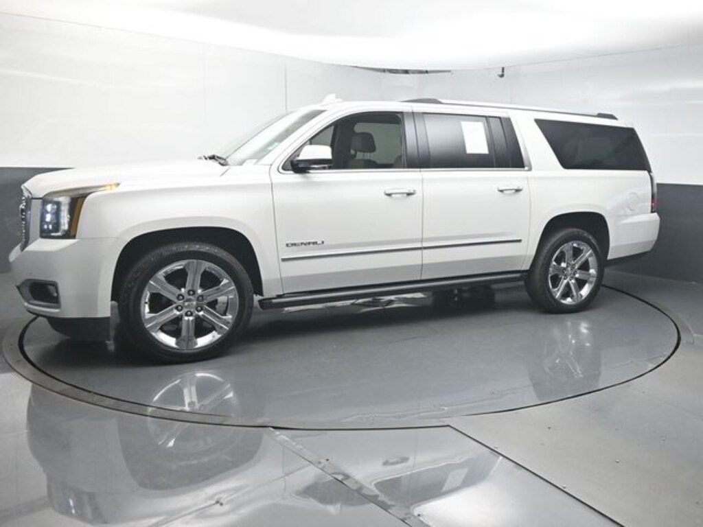 Used 2019 GMC Yukon XL Denali SUV