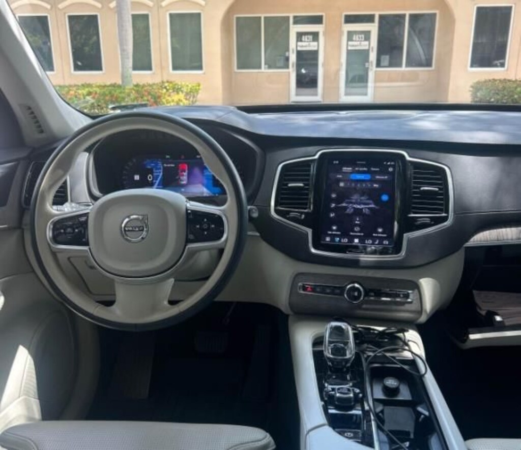 Certified 2023 Volvo XC90 B6 AWD Ultimate 6-Seater SUV