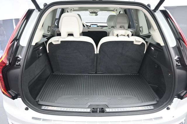 2026 Volvo XC90 Ultra - Photo 24