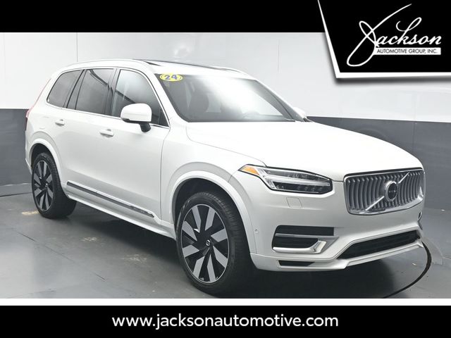 2024 Volvo XC90 Recharge Plug-In Hybrid