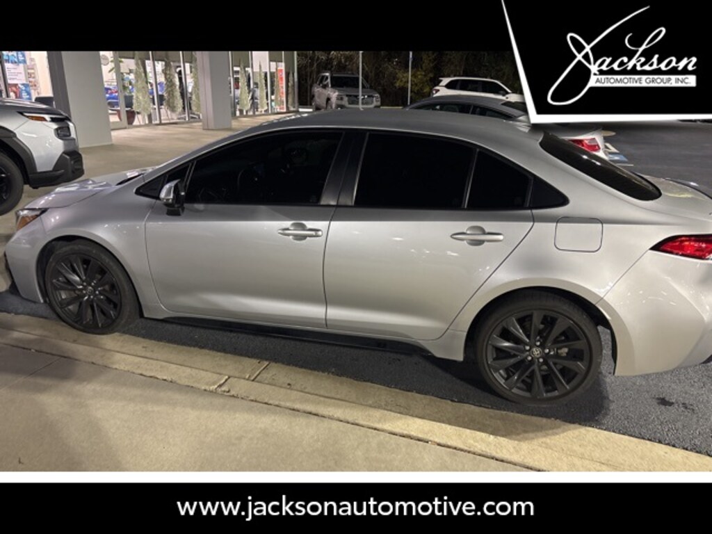 Used 2024 Toyota Corolla Hybrid SE Sedan