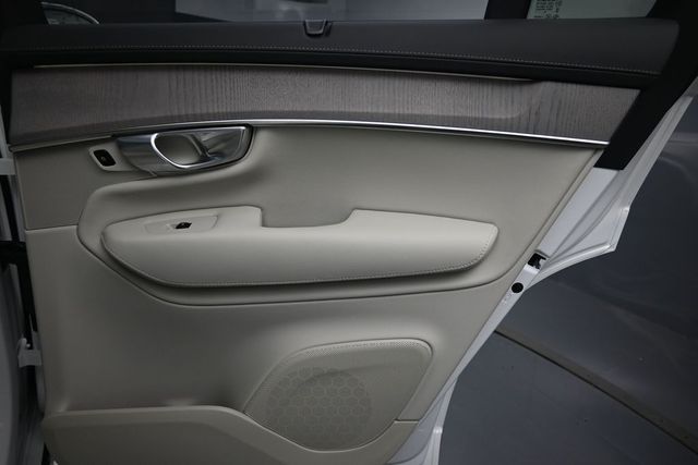 2026 Volvo XC90 Ultra - Photo 29