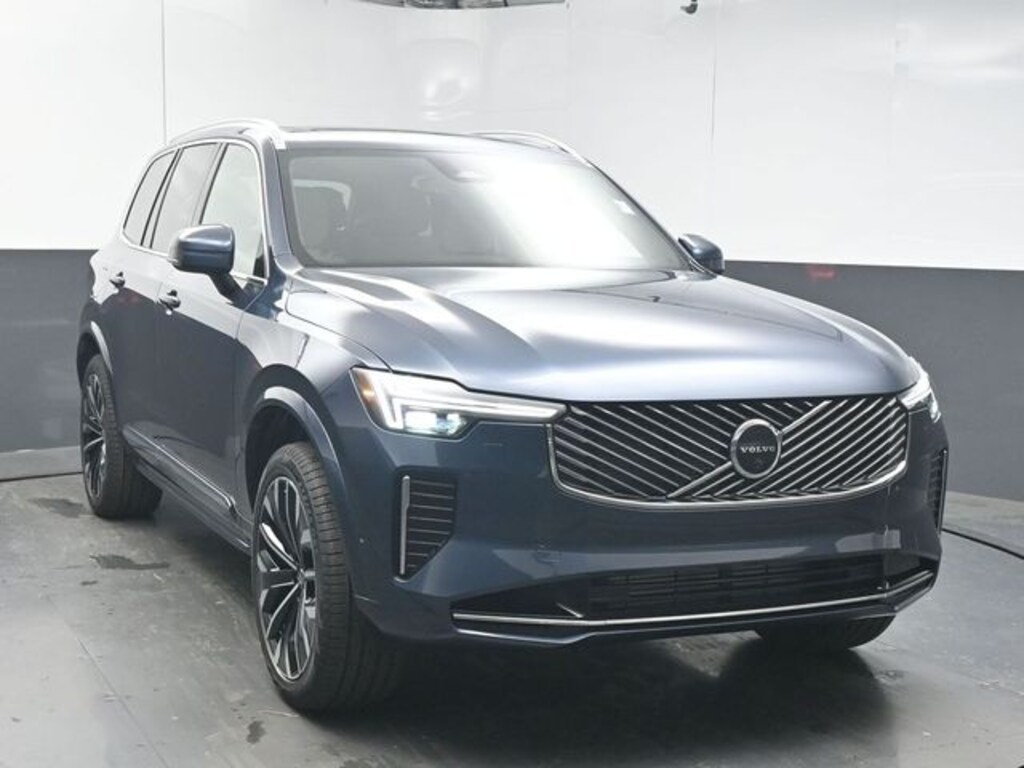 Used 2026 Volvo XC90 plug-in hybrid T8 Plus 7-Seater SUV