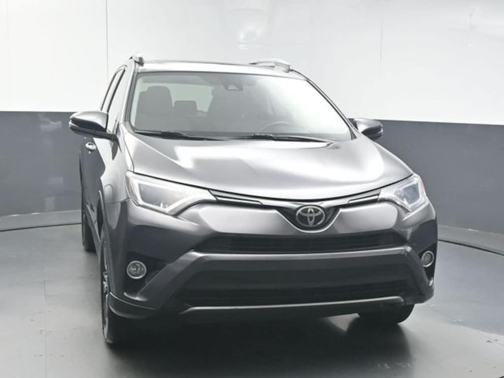 Used 2018 Toyota RAV4 XLE SUV