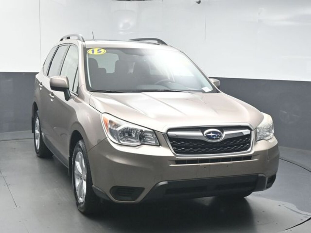 Used 2015 Subaru Forester 2.5i Premium (CVT) SUV