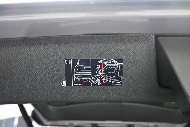 2026 Volvo XC90 Plus - Photo 26