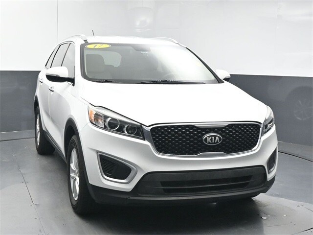 Used 2017 Kia Sorento LX with VIN 5XYPG4A35HG248857 for sale in Macon, GA