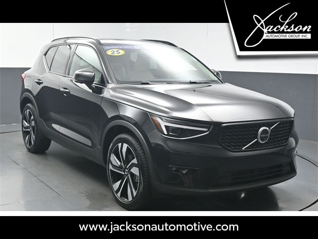 2025 Volvo XC40 Ultra's photo