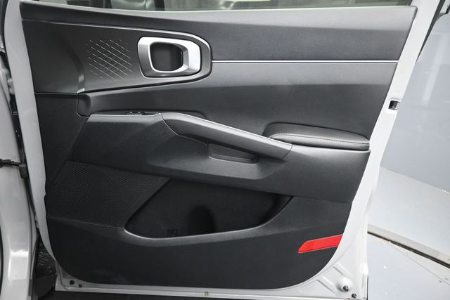 2025 Kia Sorento S - Photo 30
