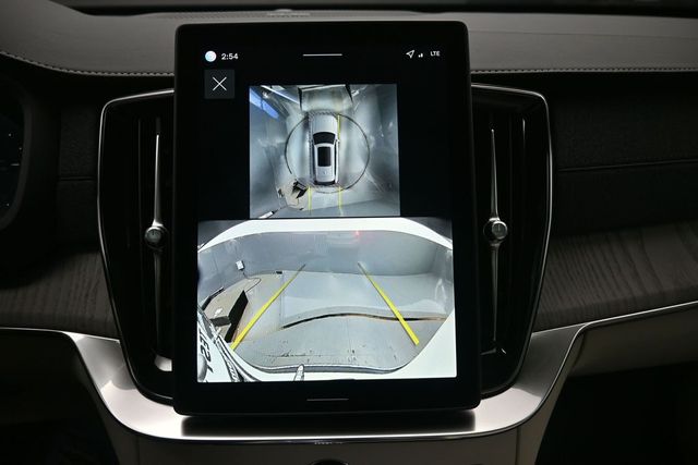 2026 Volvo XC90 Ultra - Photo 12