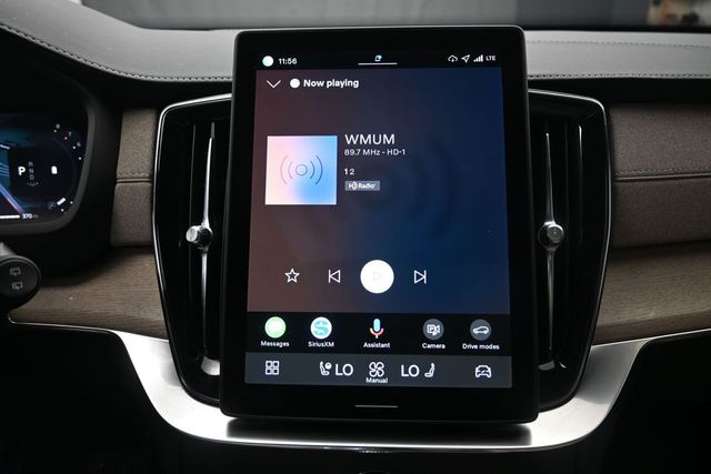 2026 Volvo XC90 Plus - Photo 11