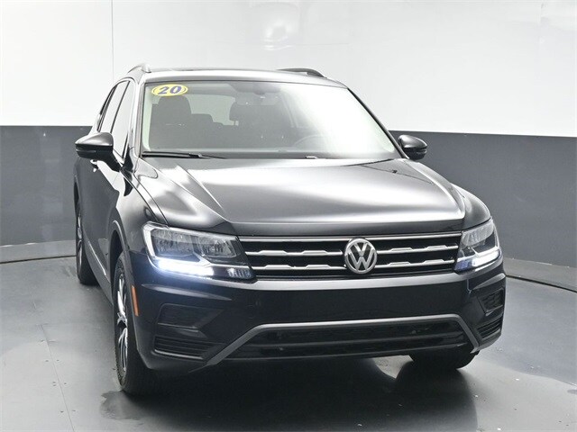 Used 2020 Volkswagen Tiguan SE with VIN 3VV3B7AX1LM176585 for sale in Macon, GA