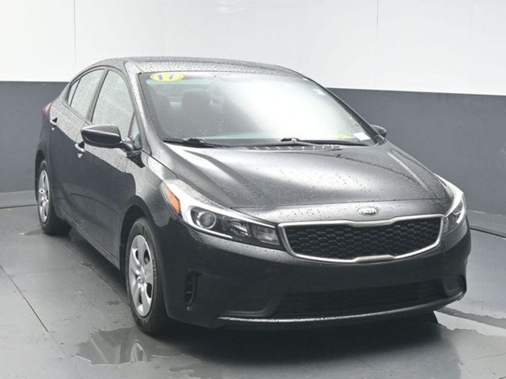 Used 2017 Kia Forte LX Sedan