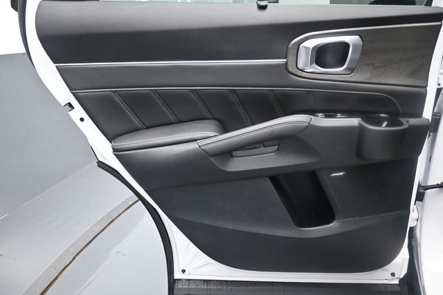 2025 Kia Sorento X-Pro SX Prestige - Photo 23
