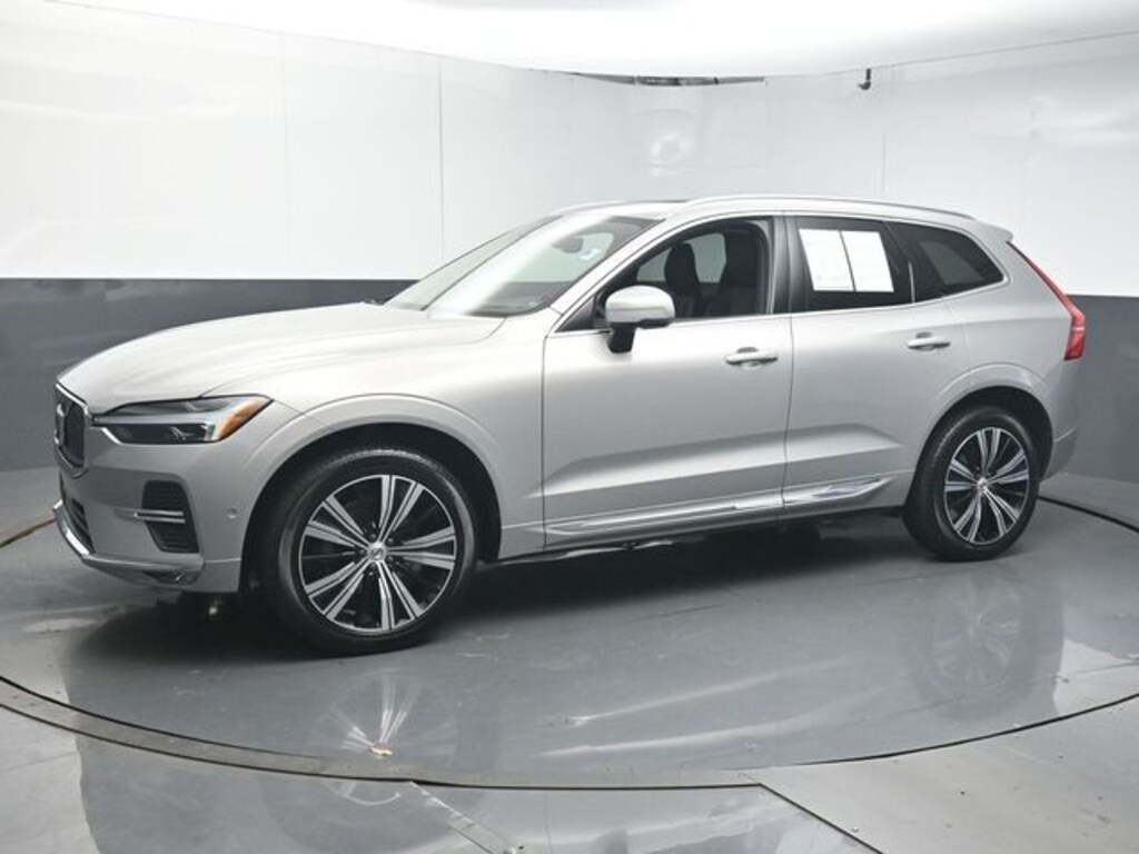 Used 2022 Volvo XC60 B5 FWD Inscription SUV