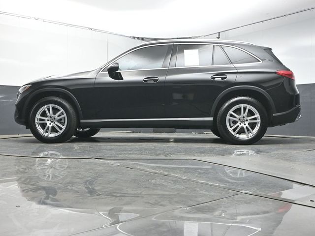2025 Mercedes-Benz GLC Base - Photo 35
