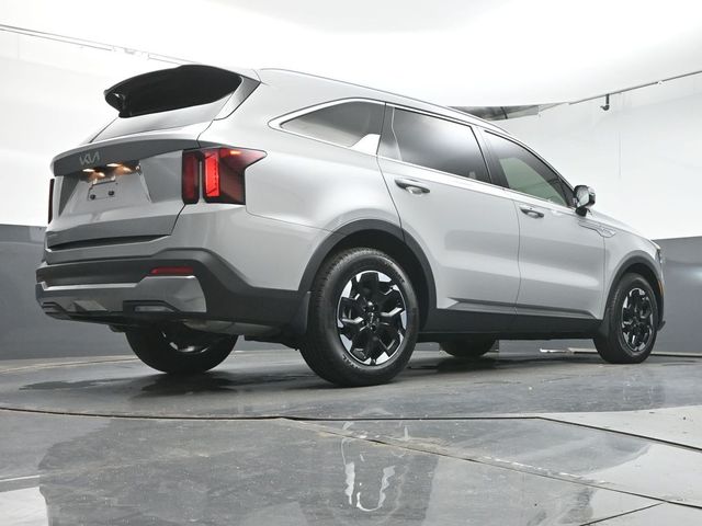 2025 Kia Sorento S - Photo 38