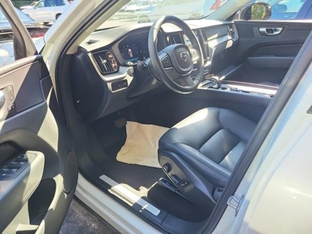 Certified 2024 Volvo XC60 B5 Core Dark SUV