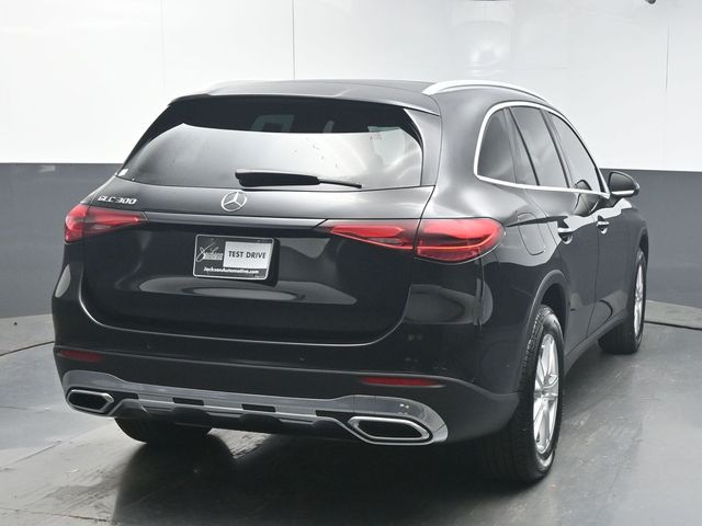 2025 Mercedes-Benz GLC Base - Photo 7