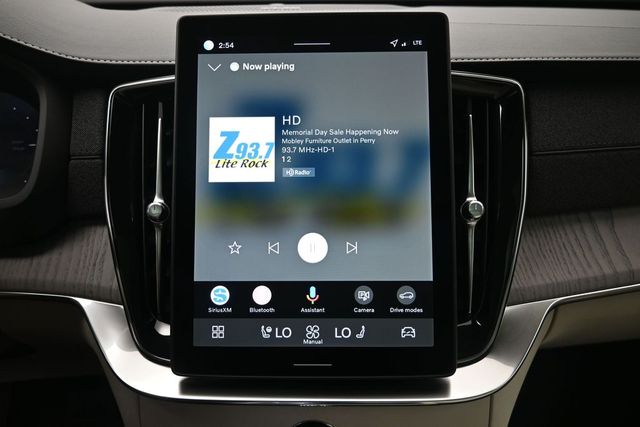 2026 Volvo XC90 Ultra - Photo 11