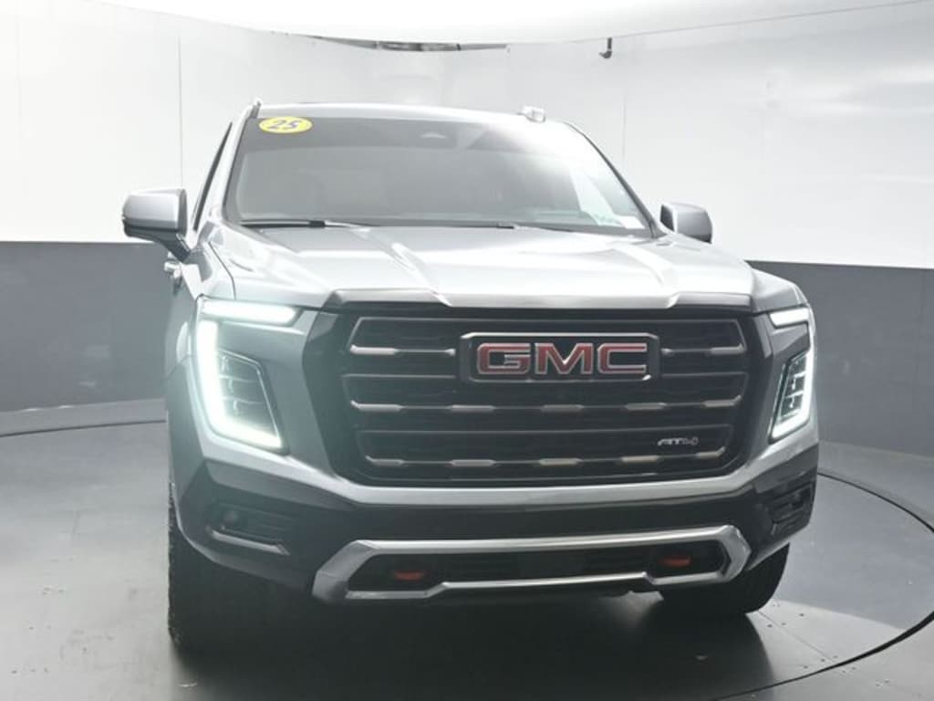 Used 2025 GMC Yukon AT4 Ultimate SUV