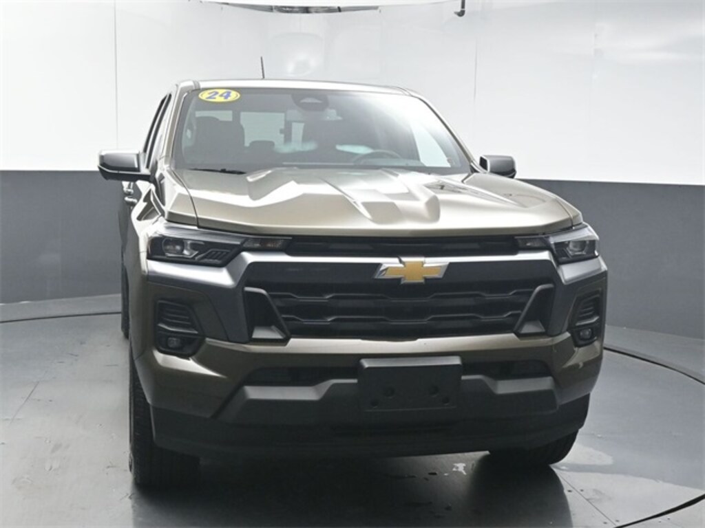 Used 2024 Chevrolet Colorado LT Truck Crew Cab