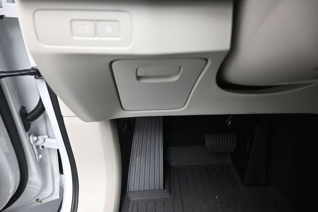 2026 Volvo XC90 Ultra - Photo 16