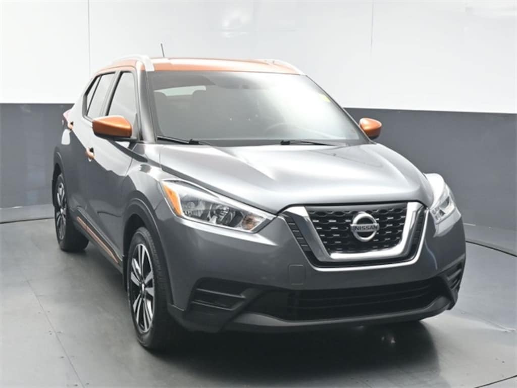 Used 2019 Nissan Kicks SV SUV