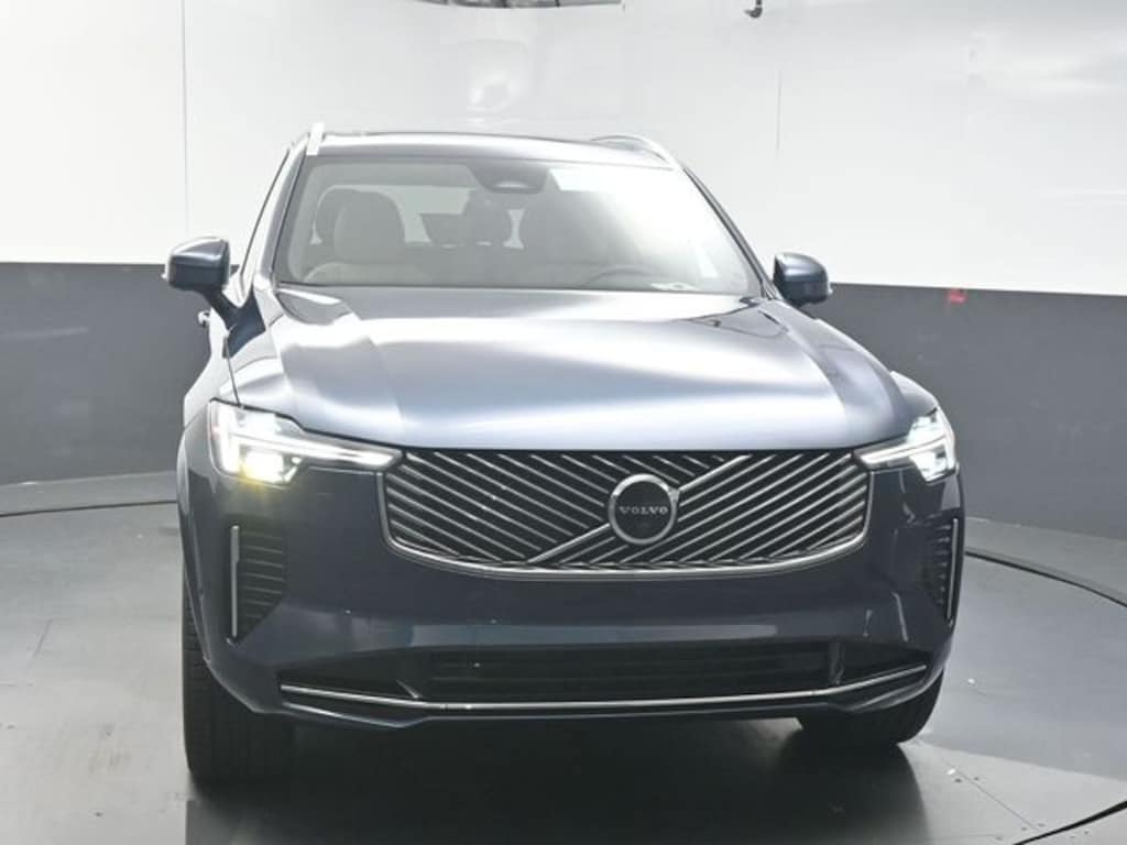Certified 2026 Volvo XC90 B6 Plus 7-Seater SUV