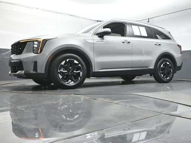 2025 Kia Sorento S - Photo 35