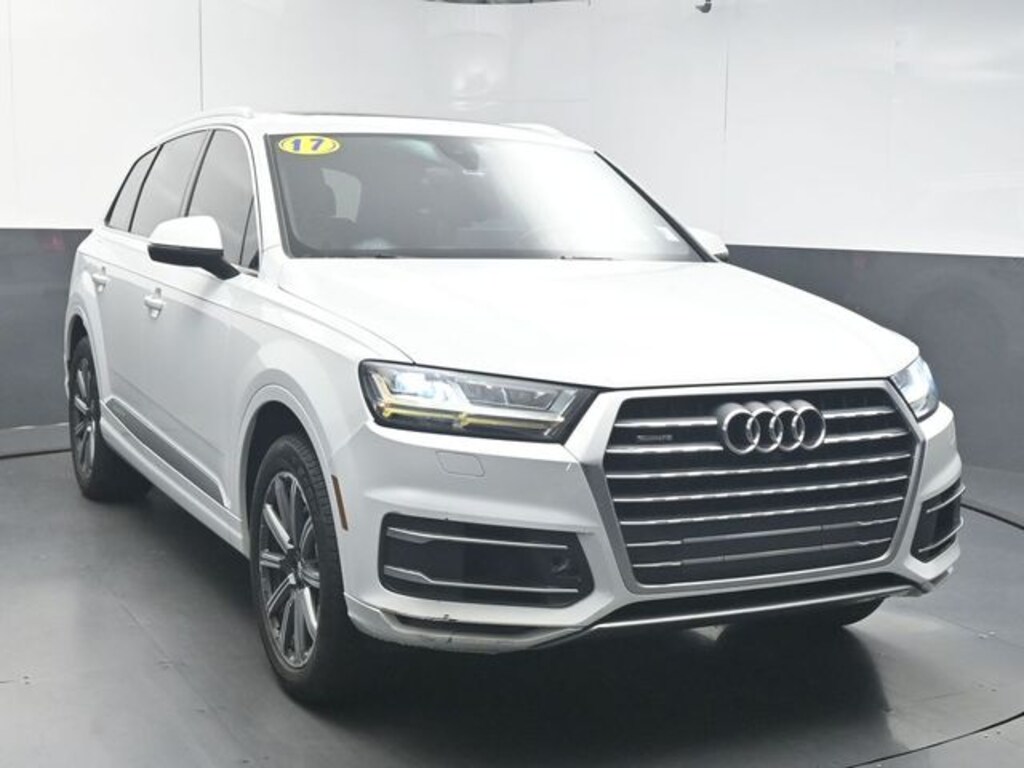 Used 2017 Audi Q7 3.0T Premium SUV