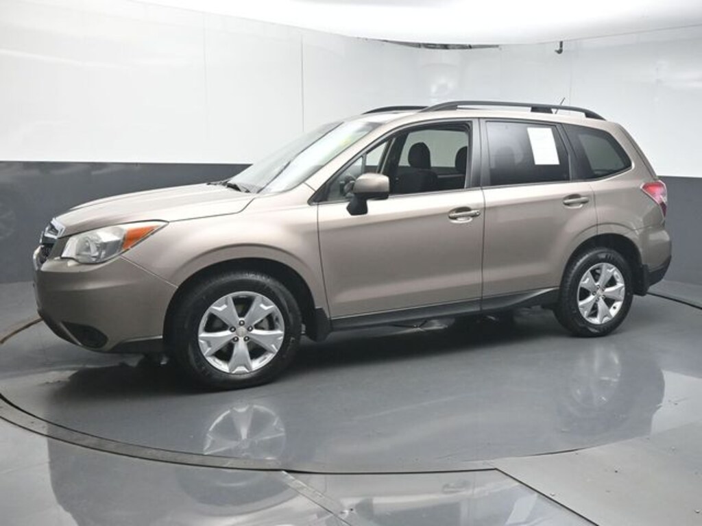 Used 2015 Subaru Forester 2.5i Premium (CVT) SUV