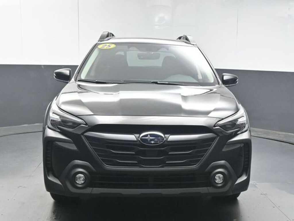 Used 2025 Subaru Outback Premium SUV