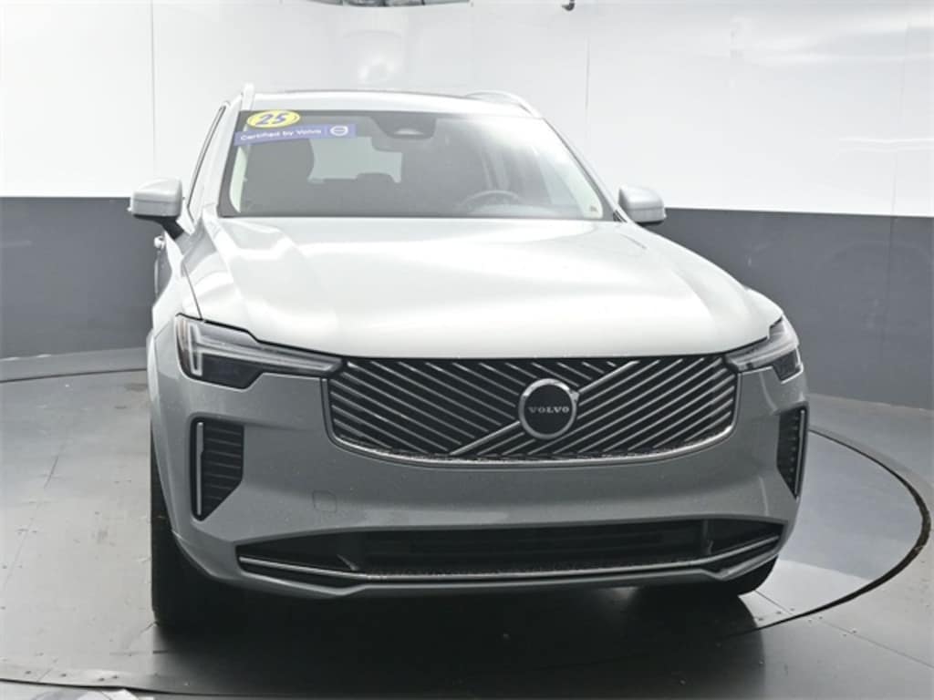 Certified 2025 Volvo XC90 B5 (2025.5) Core SUV