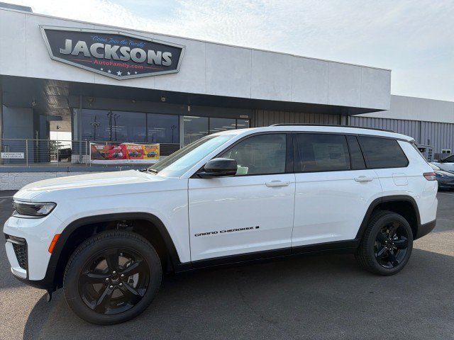 2027 Jeep Grand Cherokee L
