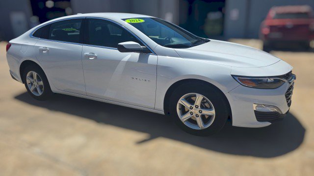 Used 2024 Chevrolet Malibu 1LT with VIN 1G1ZD5ST9RF229117 for sale in Enid, OK
