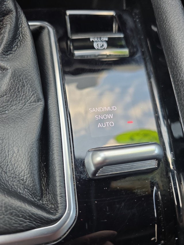 2025 Jeep Compass Limited - Photo 14