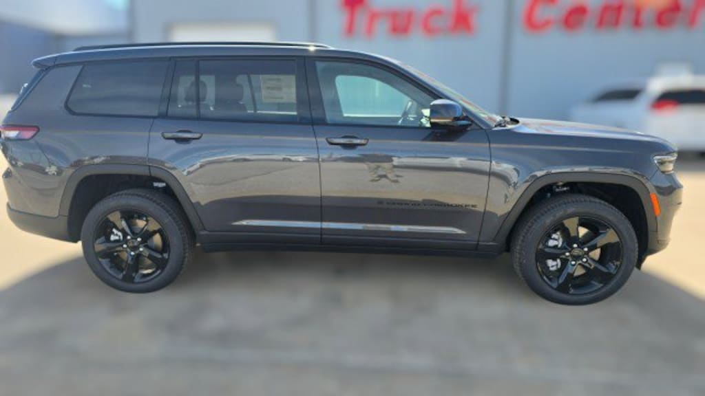 New 2025 Jeep Grand Cherokee L LIMITED 4X4 Sport Utility