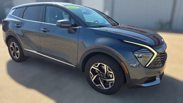 Used 2024 Kia Sportage LX with VIN KNDPU3DFXR7281313 for sale in Enid, OK