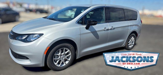 2026 Chrysler Voyager LX's photo