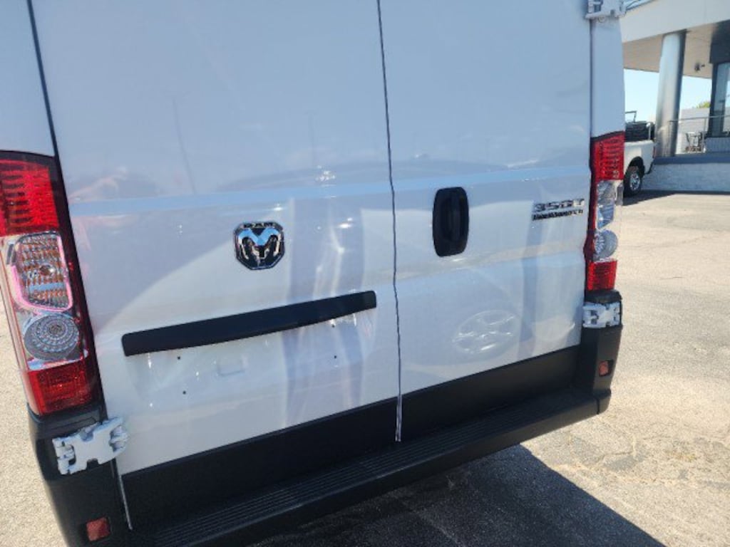 New 2024 Ram ProMaster PROMASTER 3500 TRADESMAN CARGO VAN HIGH ROOF 159' Cargo Van