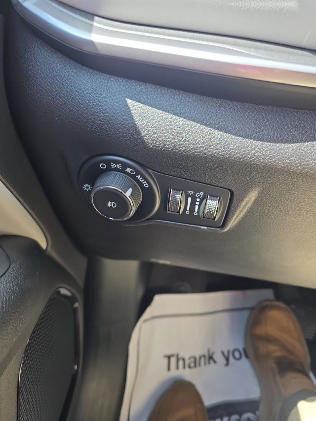 2025 Jeep Compass Limited - Photo 11