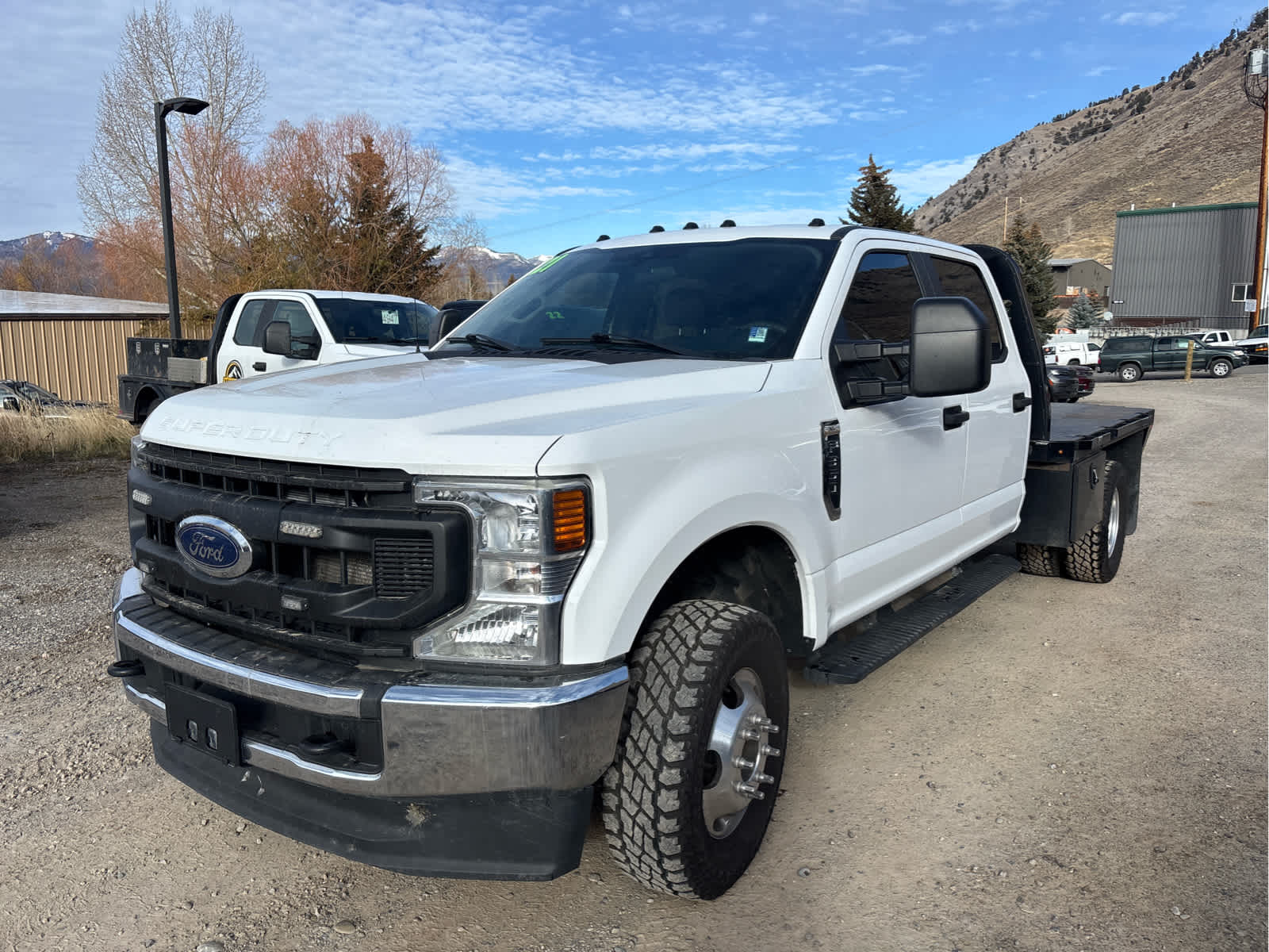2021 Ford F-350 Super Duty Chassis Cab XL's photo