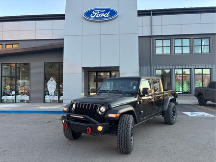 2020 Jeep Gladiator Sport S Truck Crew Cab