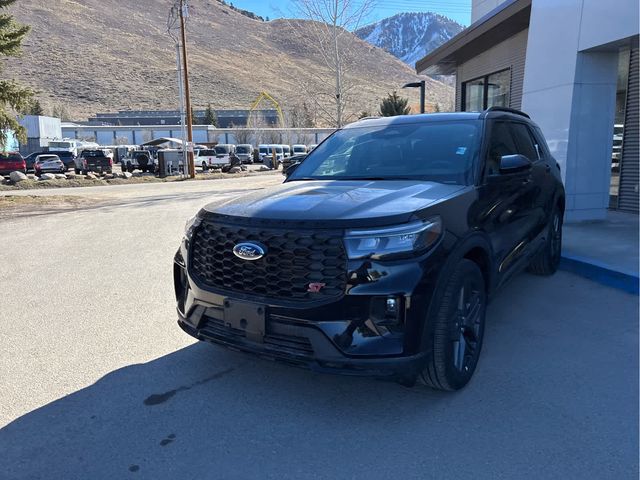 2026 Ford Explorer ST - Photo 7