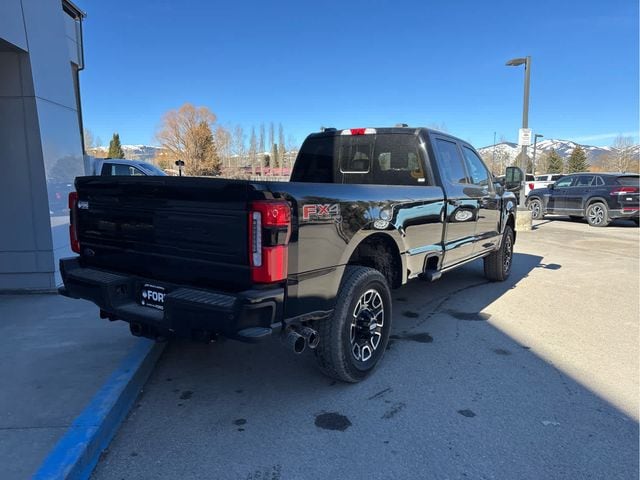 2026 Ford F-350 Super Duty Platinum - Photo 12