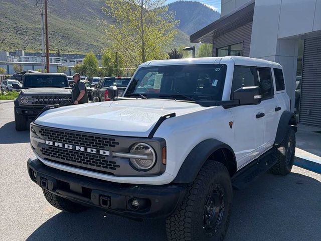 2025 Ford Bronco 4-Door Badlands - Photo 3