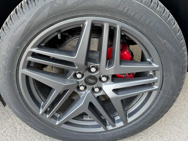2026 Ford Explorer ST - Photo 16