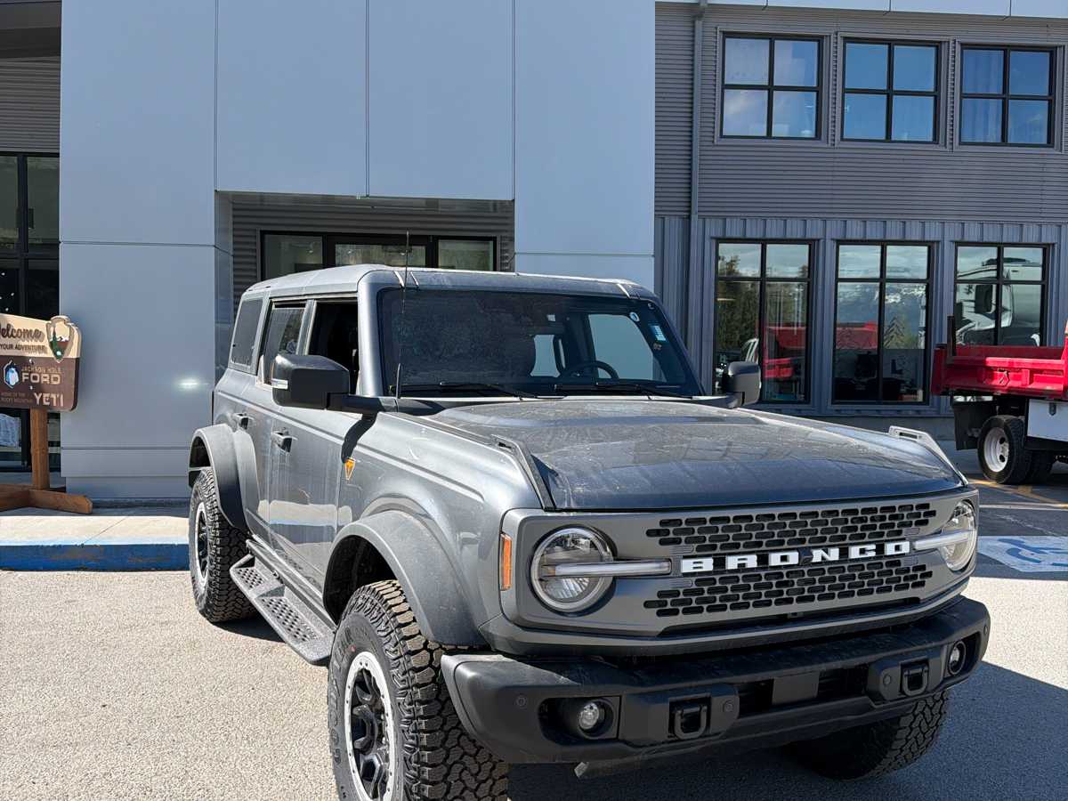 2025 Ford Bronco Badlands 4x4's photo